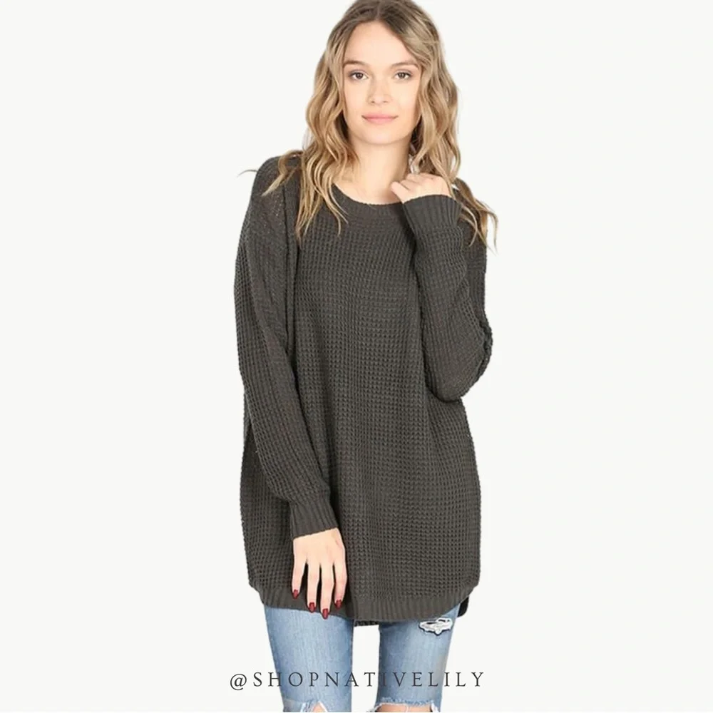 NWT Zenana High-Low Waffle Long Sleeve Sweater, Ash Grey - Picture 1 of 3